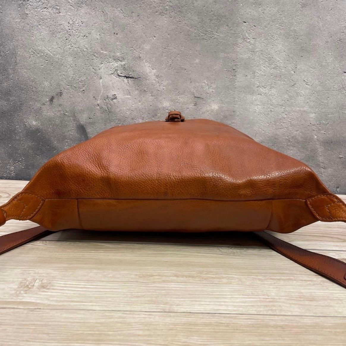 ◇美品gentenゲンテン 2wayレザーリュック ショルダーバッグ ブラウン◇ ✨genten ゲンテン レザーリュック ライトブラウン 美品 00133 - メルカリ