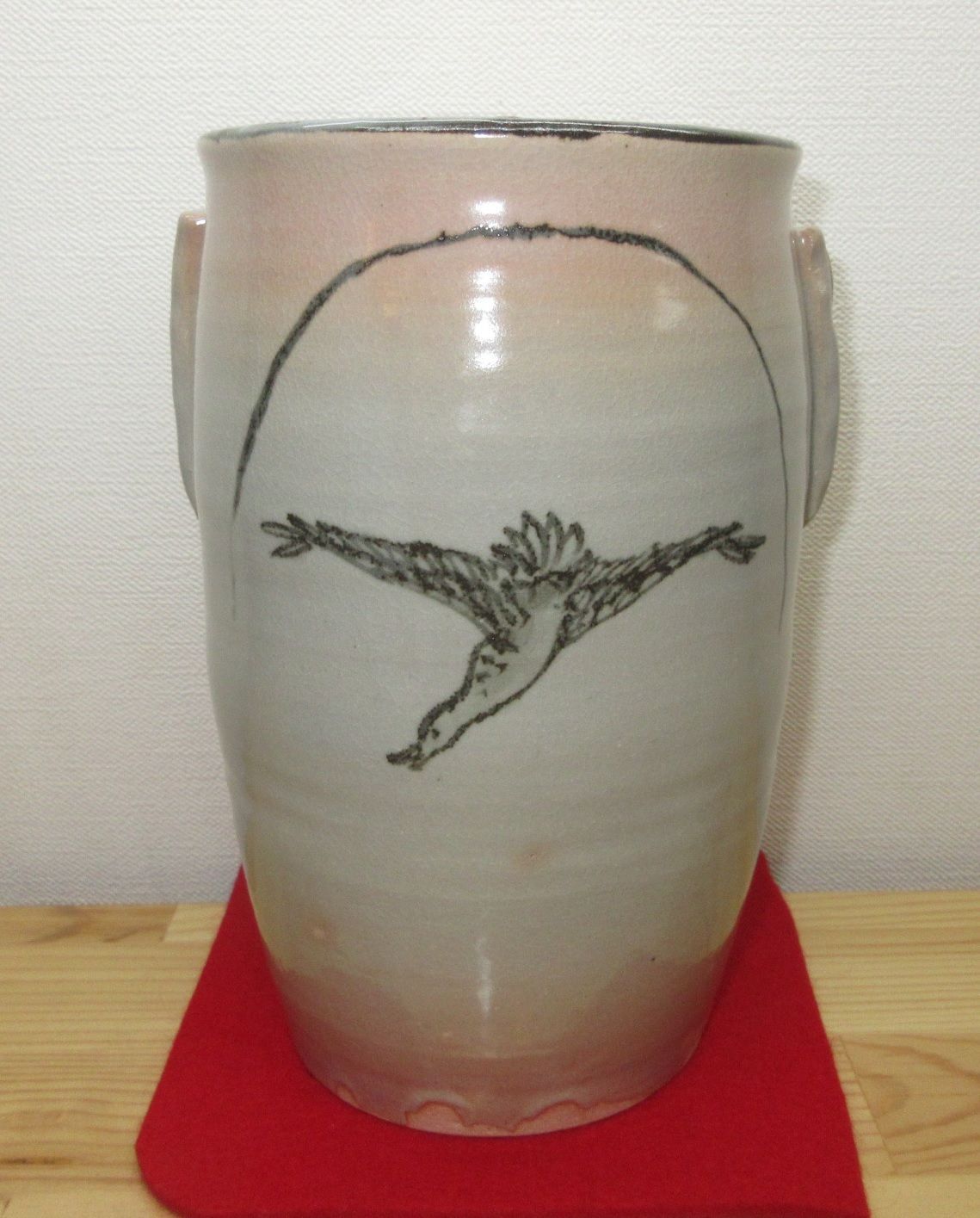 送料込【逢絢亭・新品】茶道具 水指 京焼 雪洞水指 真塗の塗蓋 楽山作 共箱入り 逢絢亭・新品】茶道具 水指 細水指 京焼 落雁の図 中村与平 紙箱