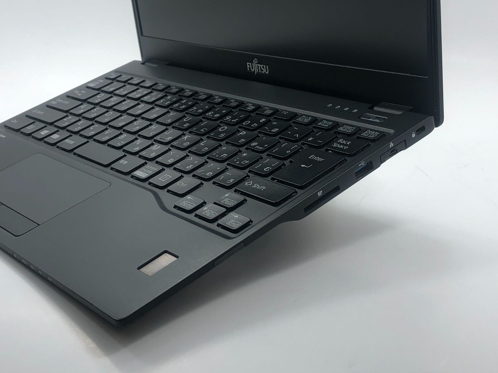 ノートパソコン 第8世代Core i5 8GB メモリ Office2021 高速