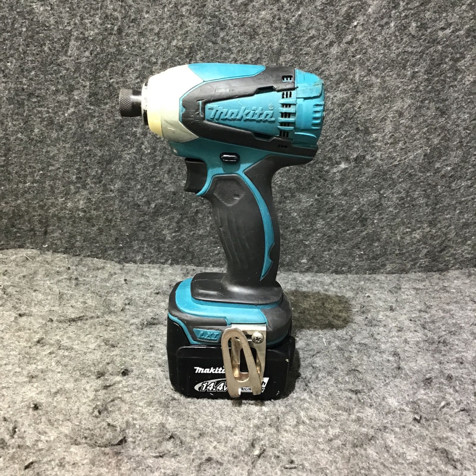 ☆マキタ(makita) コードレスインパクトドライバー TD134DX2 4.0Ahバッテリー2個【川越店】 - メルカリ