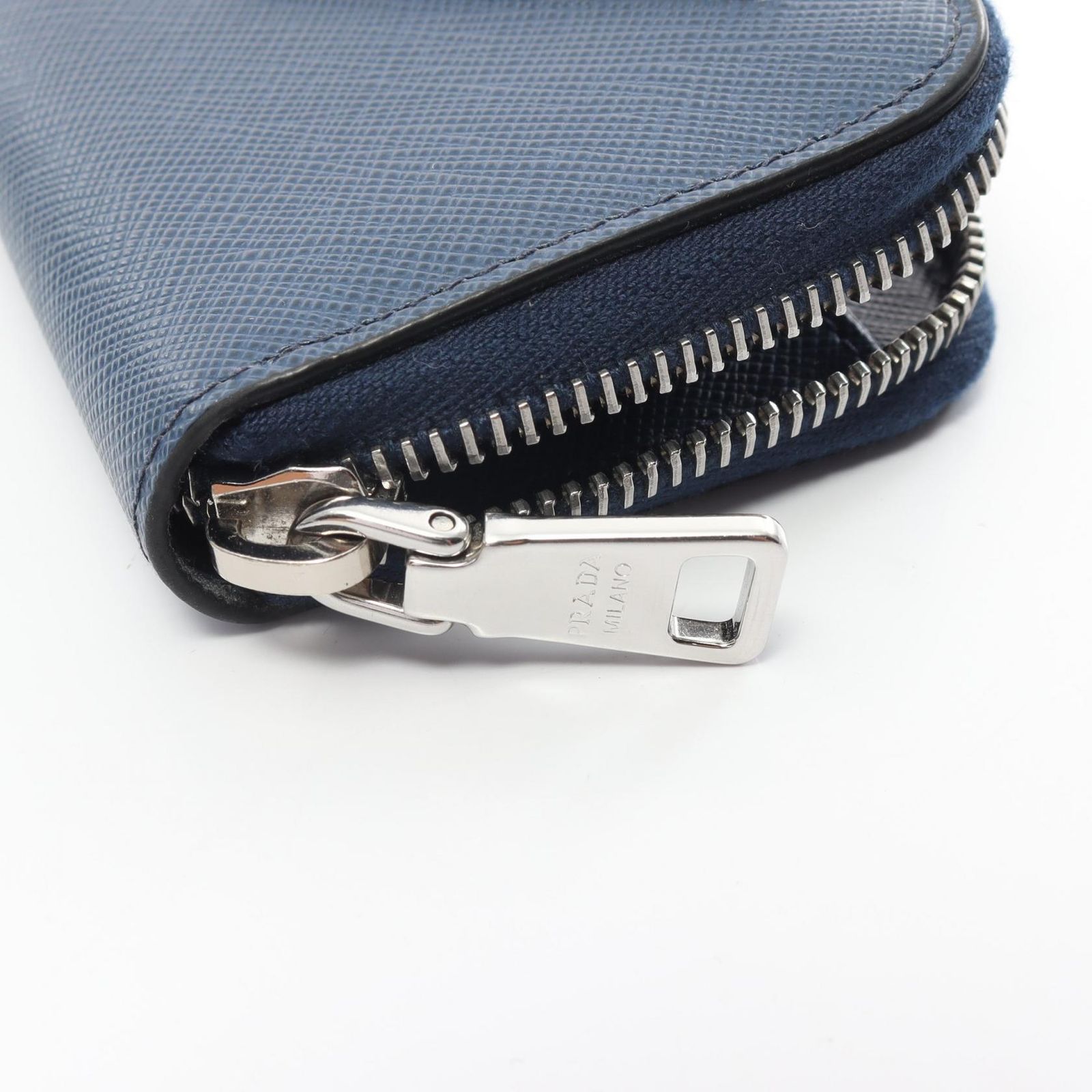 プラダ PRADA コインケース SAFFIANO EMBOSS 2MM003 ネイビー