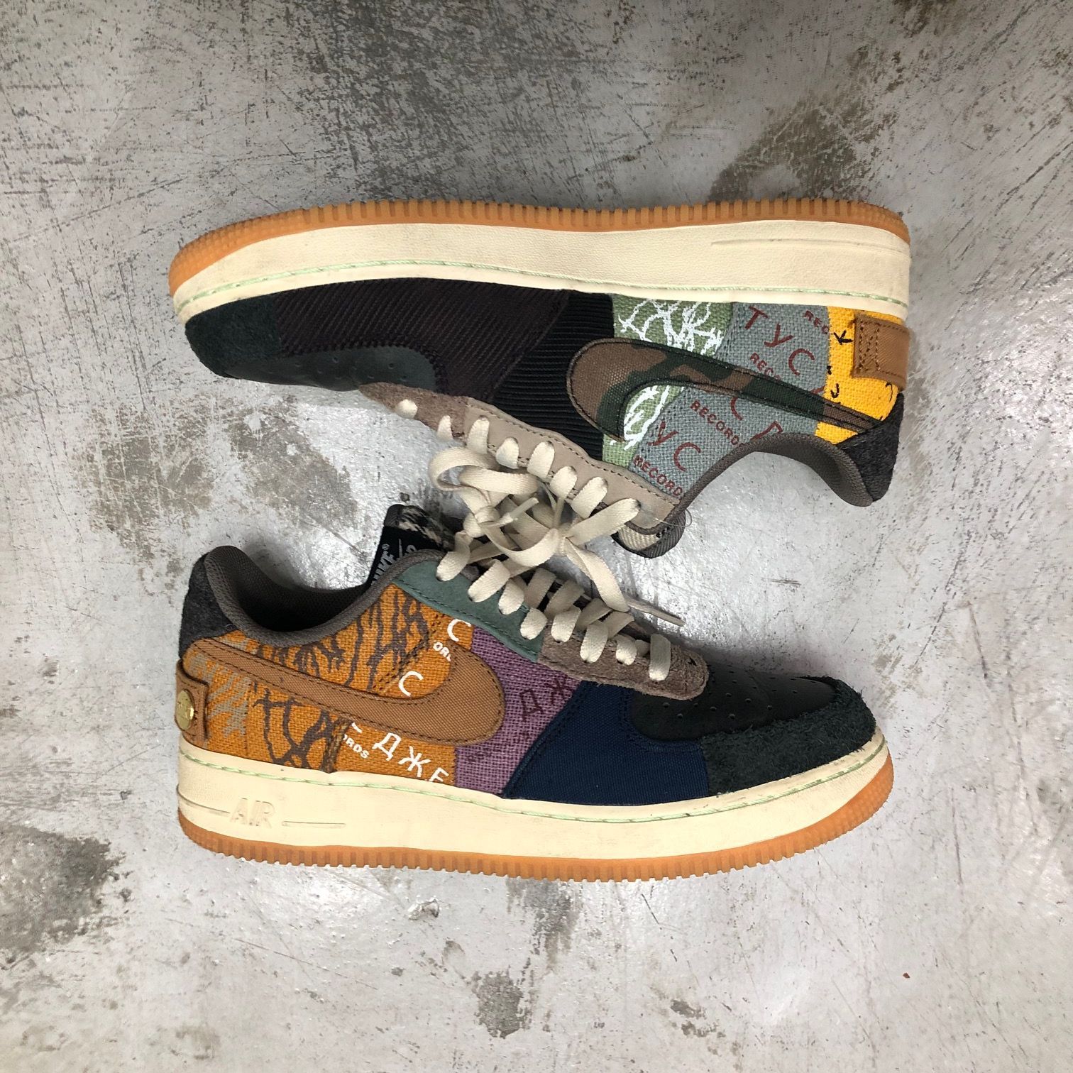 国内正規 NIKE TRAVIS SCOTT Air Force 1 Low Cactus Jack CN2405-900 ...