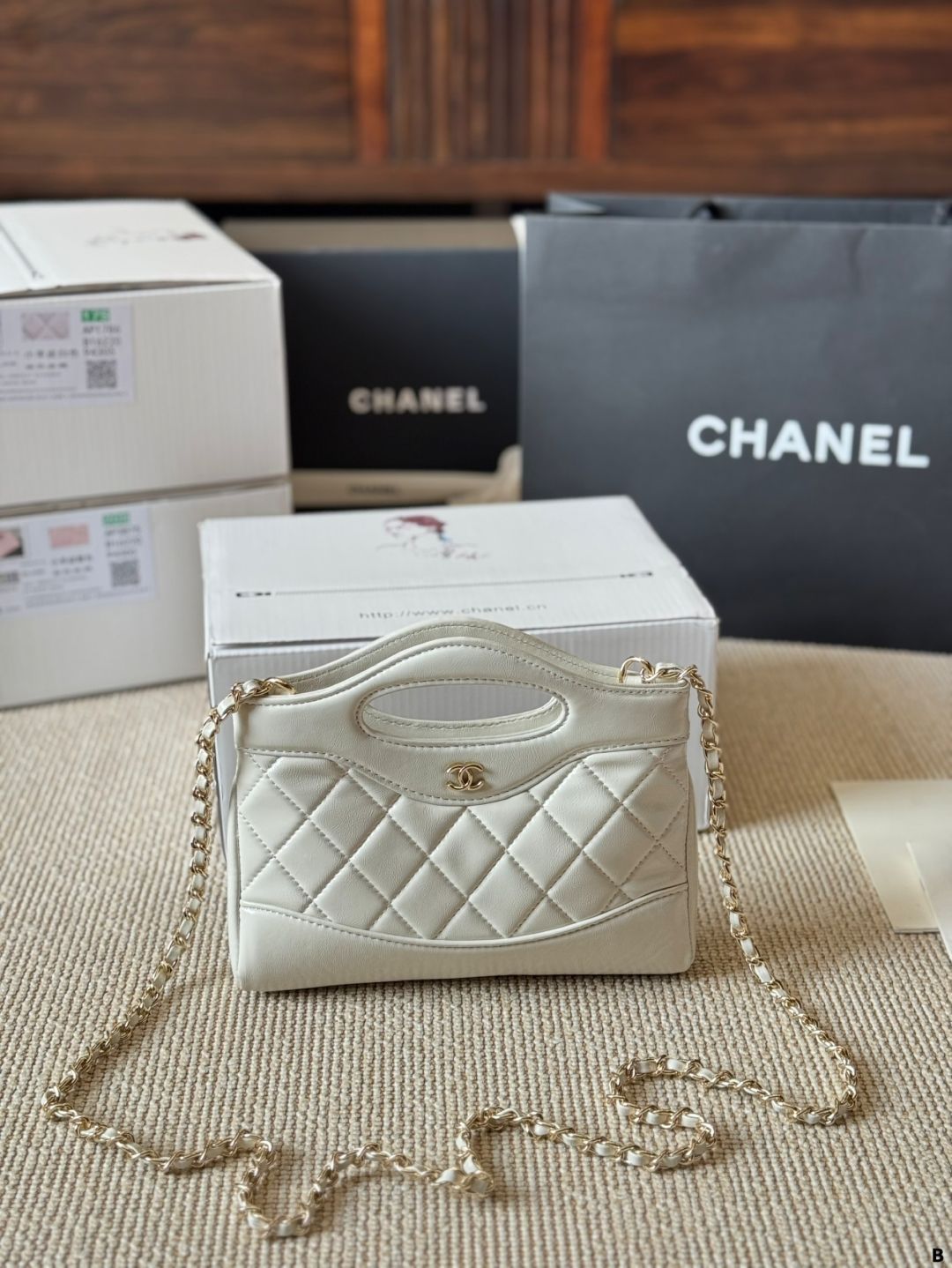 【エレガントなデザイン♪】CHANEL★31 ミニバッグ 今日特価】Chanel シャネル 31バッグ シリーズ 可愛らしいミニ