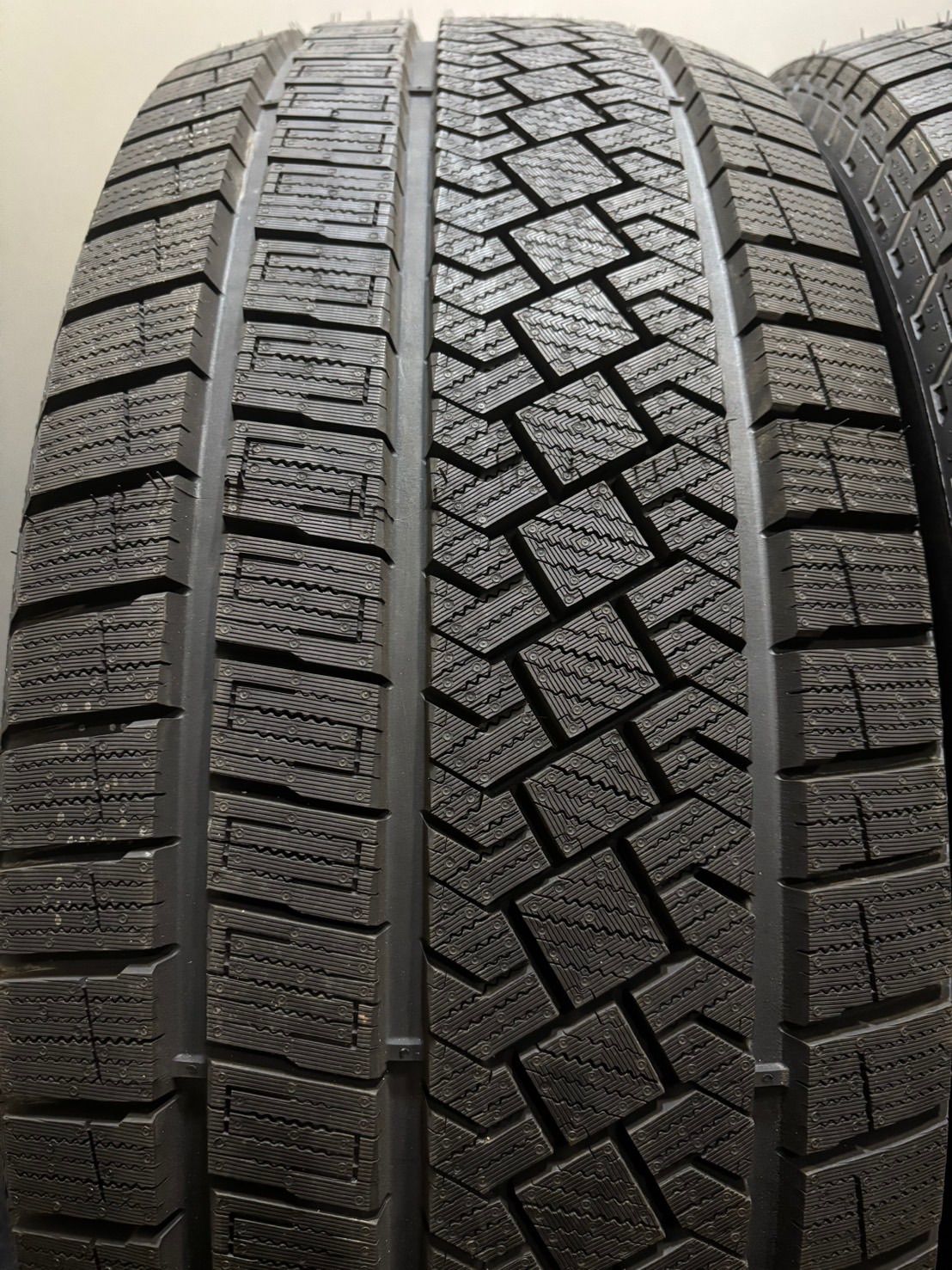 50R20 PIRELLI