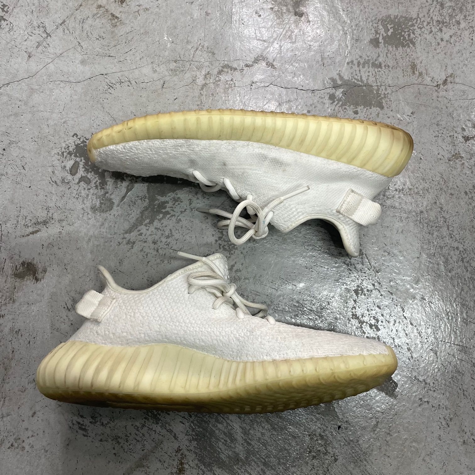 adidas YEEZY Boost 350 V2 Cream White CP9366 イージーブースト スニーカー クリームホワイト アディダス  27.5cm 75702A1 - メルカリ