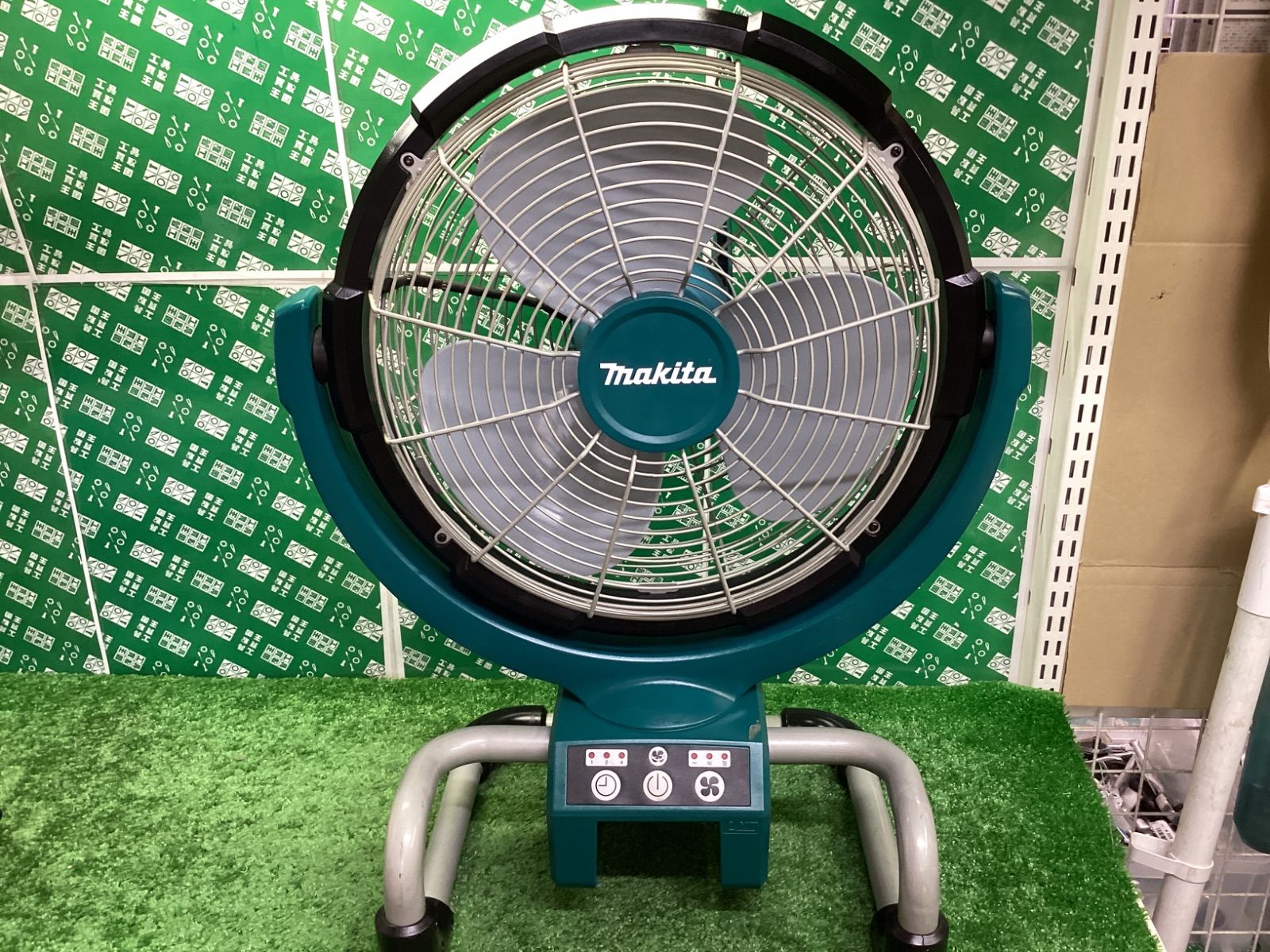 makita マキタ 14.4|18v充電式産業扇 本体のみ CF300DZ | ITMU283F9ZDA