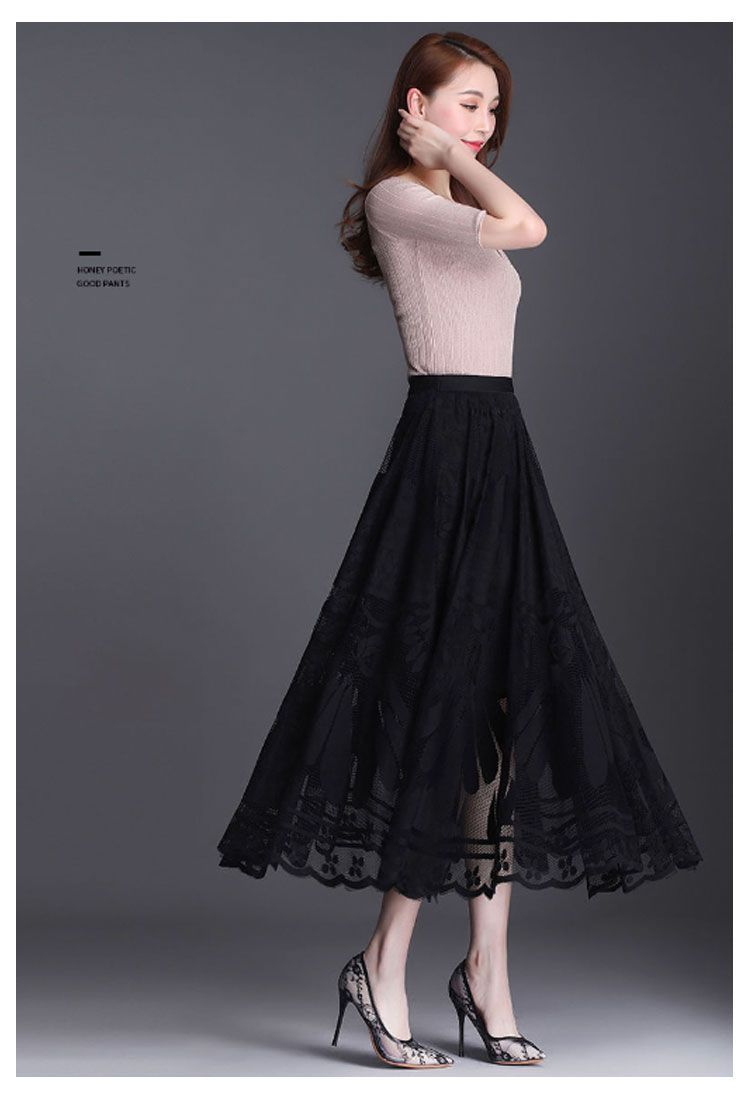 PRADA 3段レースプリーツフレアスカート シルク100％ 42サイズ 黒