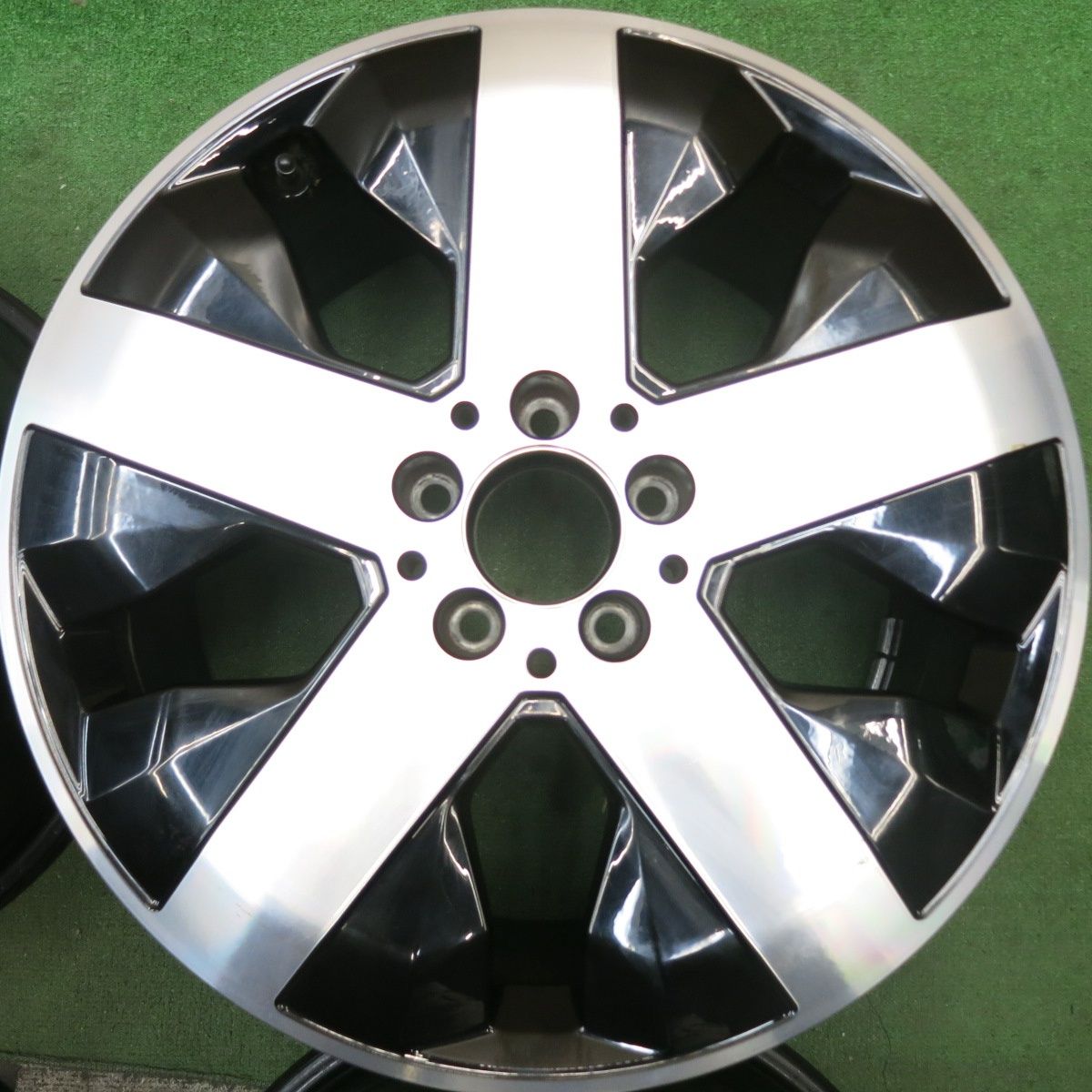 4本価格 ベンツ X247 GLBクラス 純正 ホイール 18インチ 7.5J×18H2 PCD112 5H 5092516HAホ