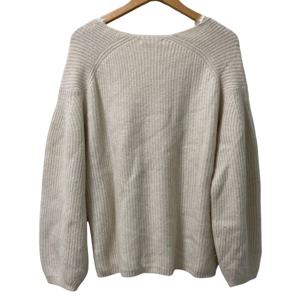 【新品未使用】SNIDEL スナイデル　ラクーン衿レースプルオーバー SNIDEL（スナイデル）の「ラクーン衿レースプルオーバー（ニット