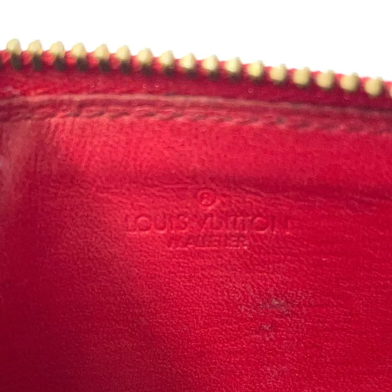 美品✨ルイヴィトン ポシェットクレ コインケース エピ レザー レッド LOUIS VUITTON/ルイヴィトン エピ ポシェット クレ 【中古】ルイ