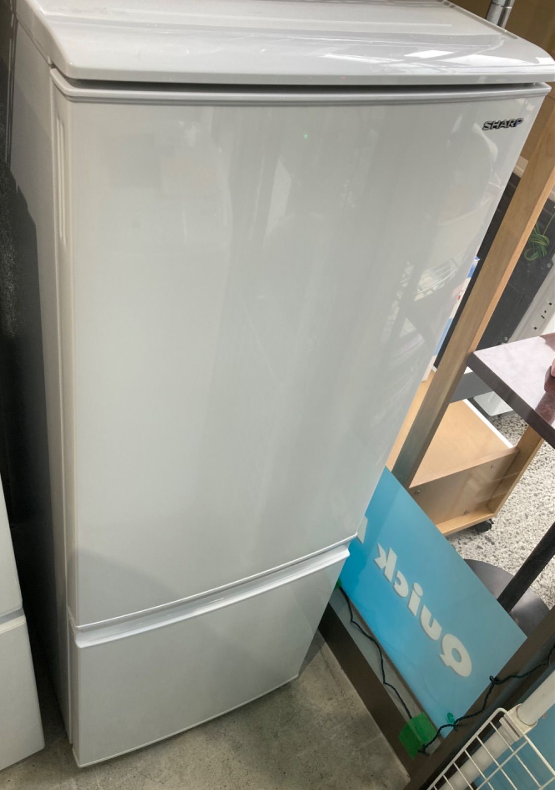 シャープ　ノンフロン冷凍冷蔵庫 　SJ-C17B-W
