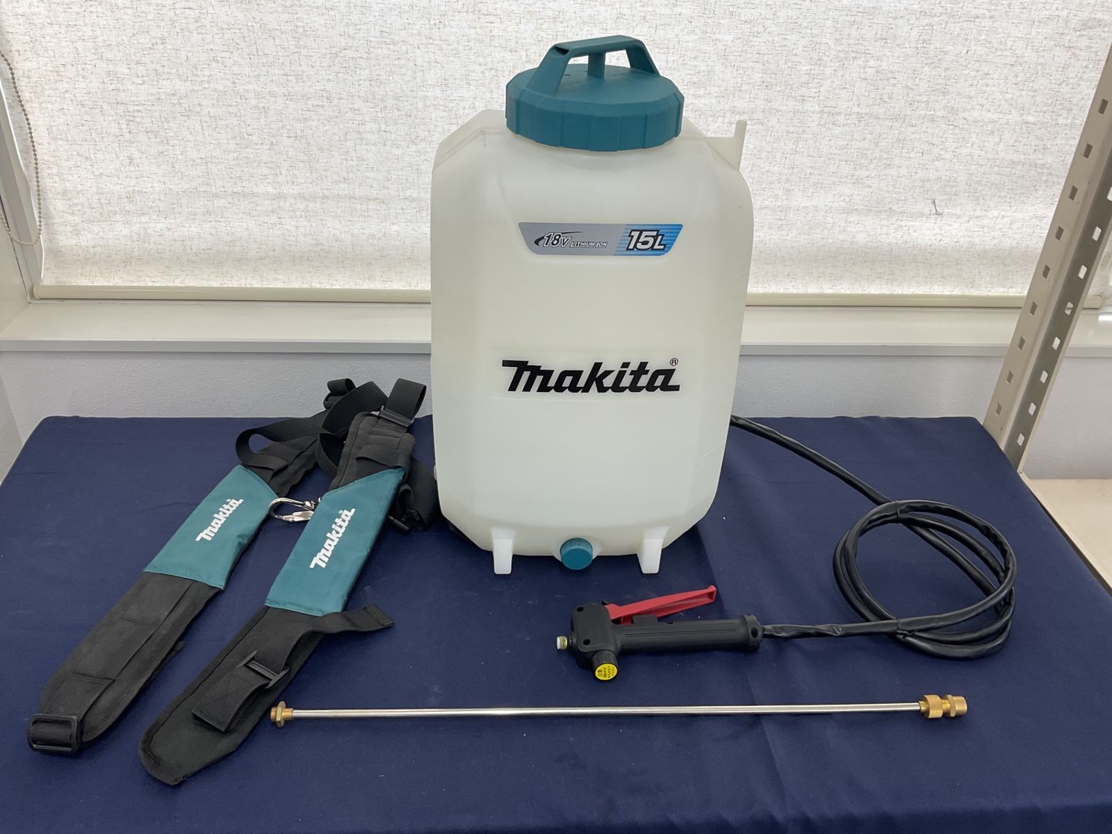 マキタ 充電式噴霧器 MUS158DZ 八尾店