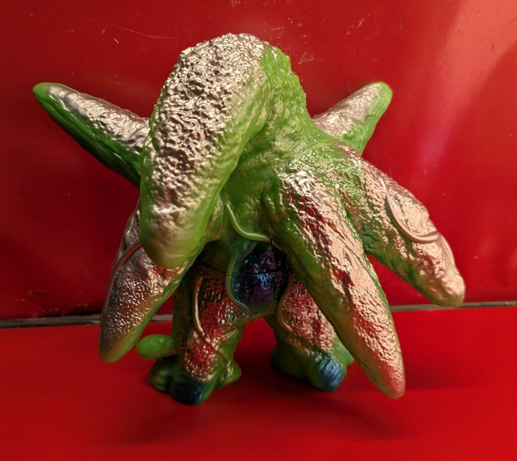 Y MSF ウルトラマンシリーズ アメーバ怪獣 アメーザ 緑成型 - メルカリ