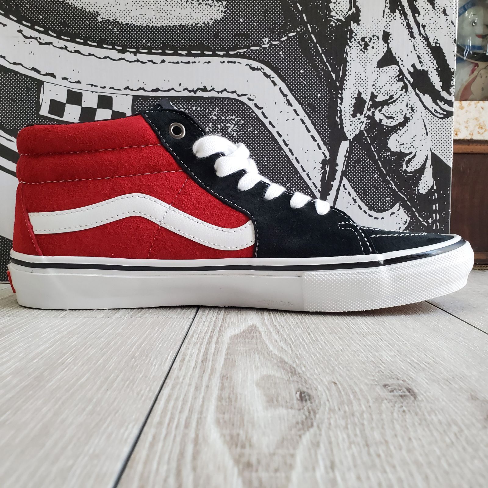 Vans Grosso Forever ミッド　26.5センチ　赤×黒 スエード Vans Skate Grosso Mid Black/Red - 195440544297