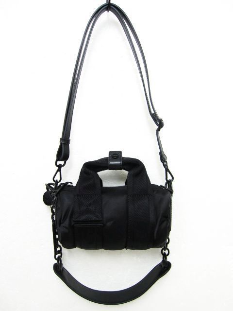 美品！DIESEL ブラック ショルダーバッグ Diesel マルチポケット ショルダーバッグ | ブラック | FARFETCH JP