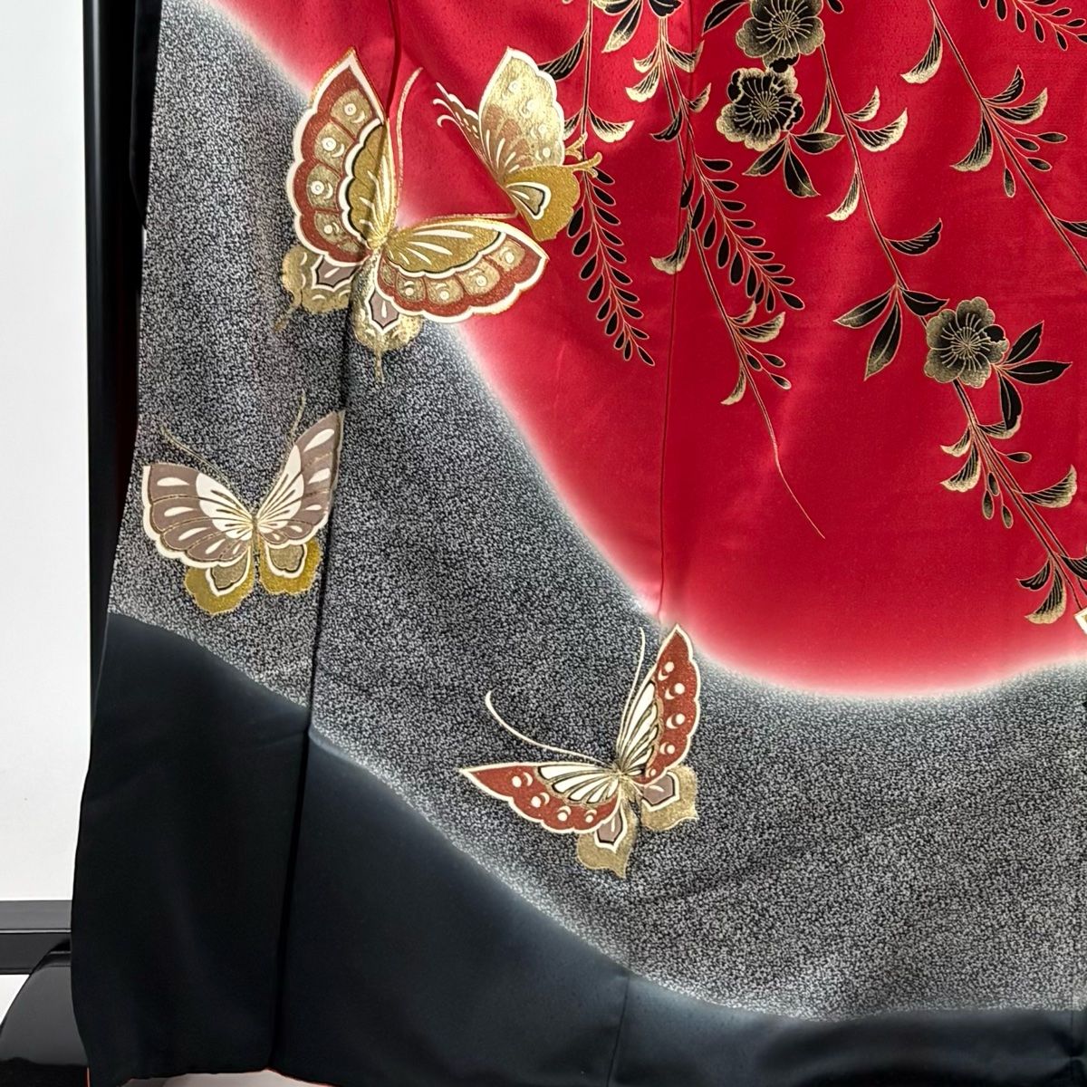 振袖 身丈169cm 裄丈68cm L 袷 蝶 桜 金糸 金彩 赤 正絹 秀品