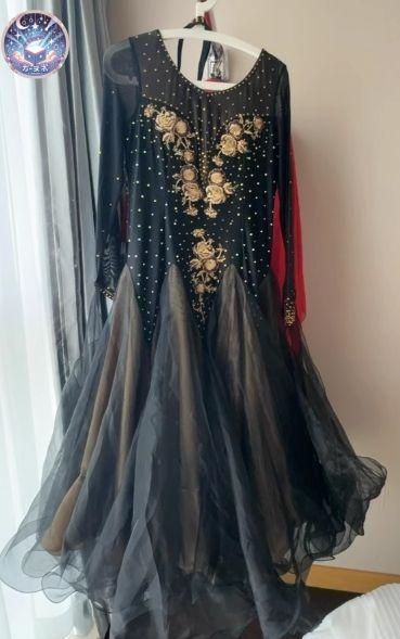 新品 未使用 新作 社交ダンスドレス モダンダンス 刺繍 キラキラ