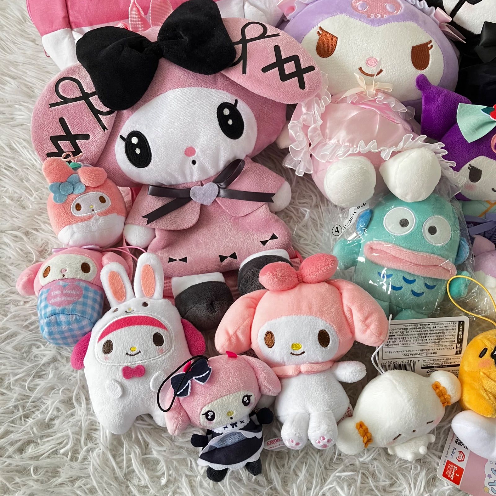 サンリオ　クロミ　ぬいぐるみ　まとめ売り サンリオ クロミ ぬいぐるみ まとめ売り - メルカリ