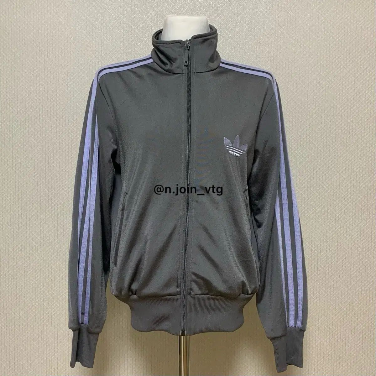 adidas アディダス ファイヤーバード グレー ミュート 空 レディース ジャージ