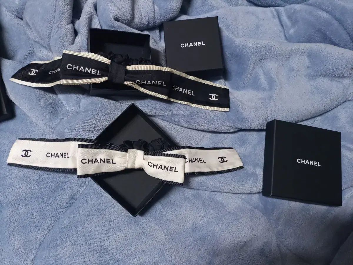 シュシュ ヘアバンド