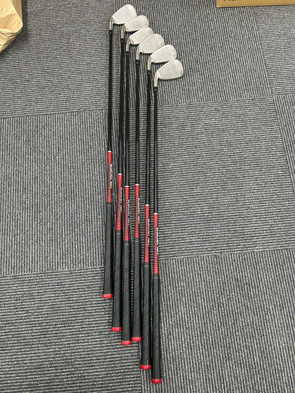 ！ Taylor Made テーラーメイド BURNER アイアン6本（5.6.7.8.9.P）まとめ売り【スポーツ】【3】