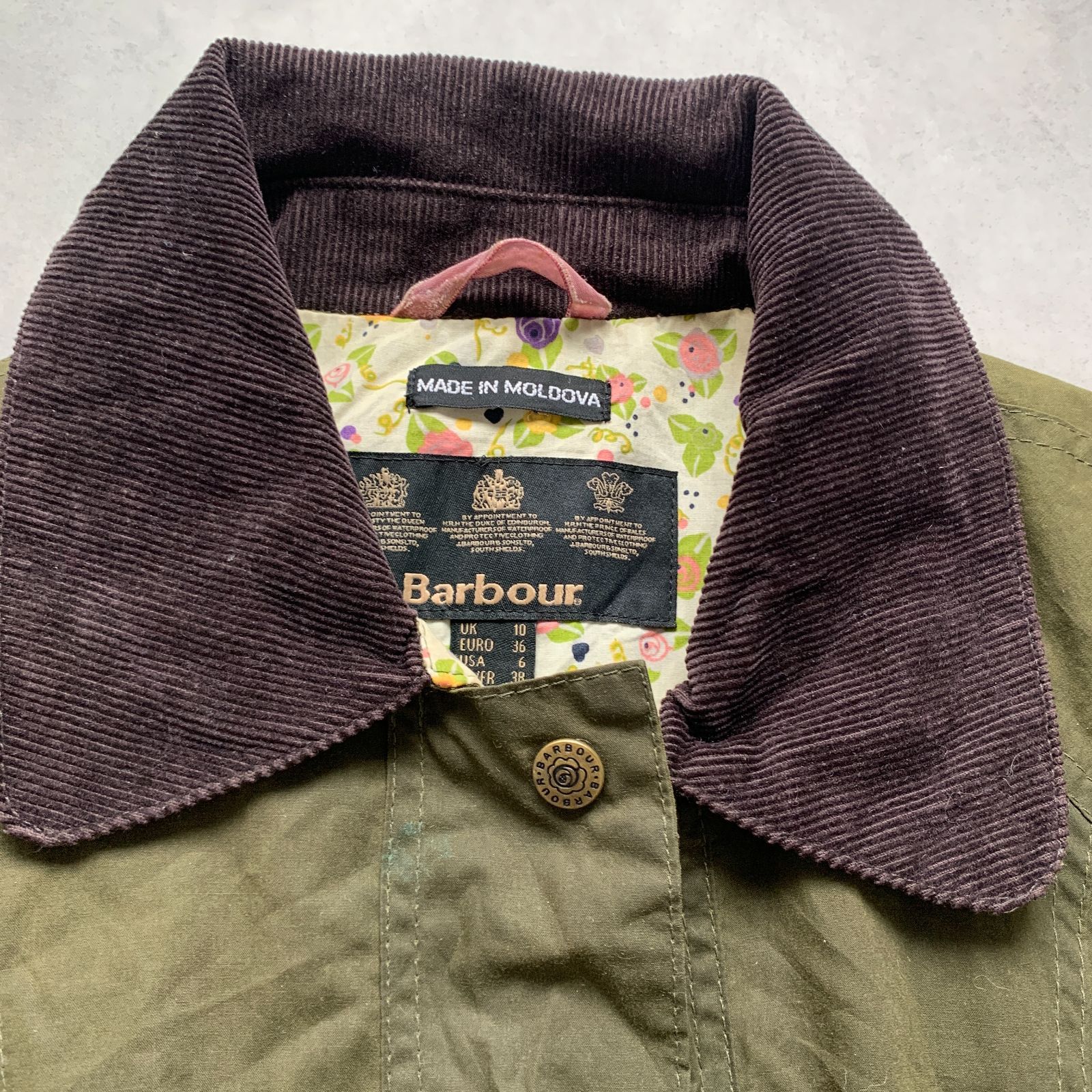 【公式】フジのお歳暮・冬ギフト 美品】Barbour バブアー 裏地花柄 アウター オイルドジャケット ジャケット・アウター