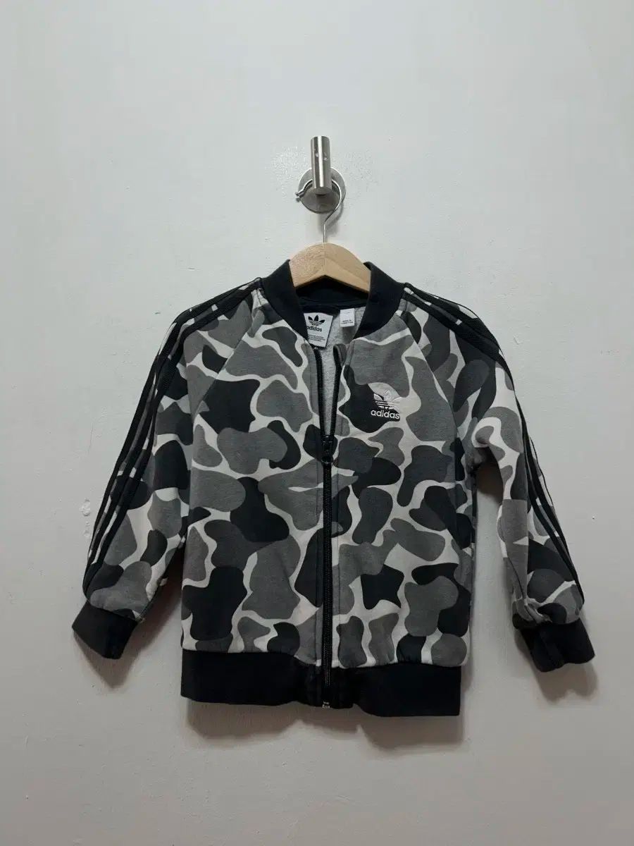 ヴィンテージ　ヘレンド　鯱のオブジェ　希少極美品 ヴィンテージ ヘレンド 鯱のオブジェ 希少極美品