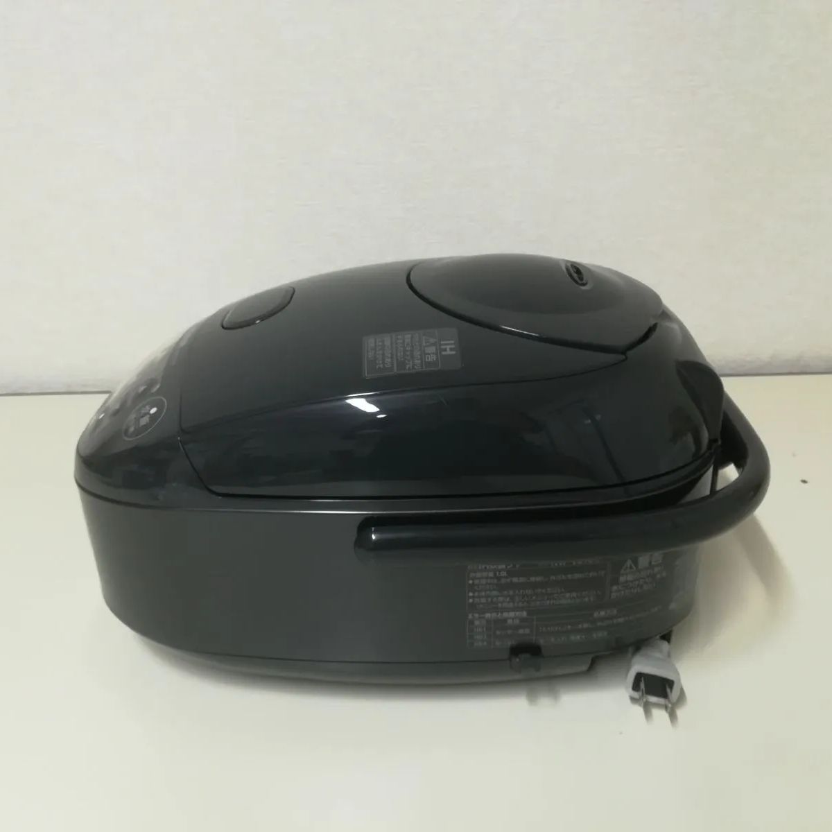 ★展示品★未使用★2025年製 象印 IH炊飯ジャーNW-VJ10型 ブラック homeshop_5402-mti-0073-74