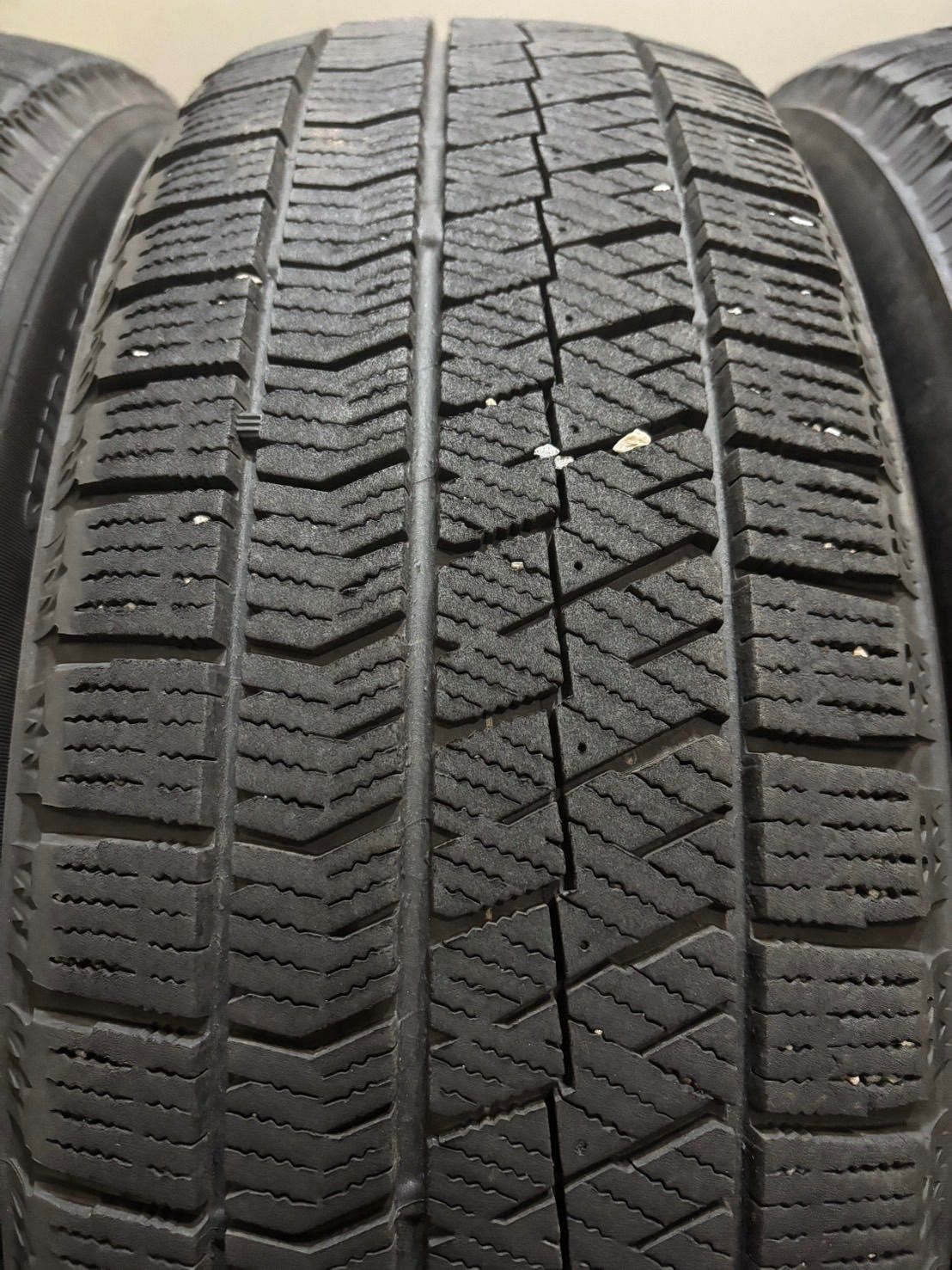 22年製 スタッドレス