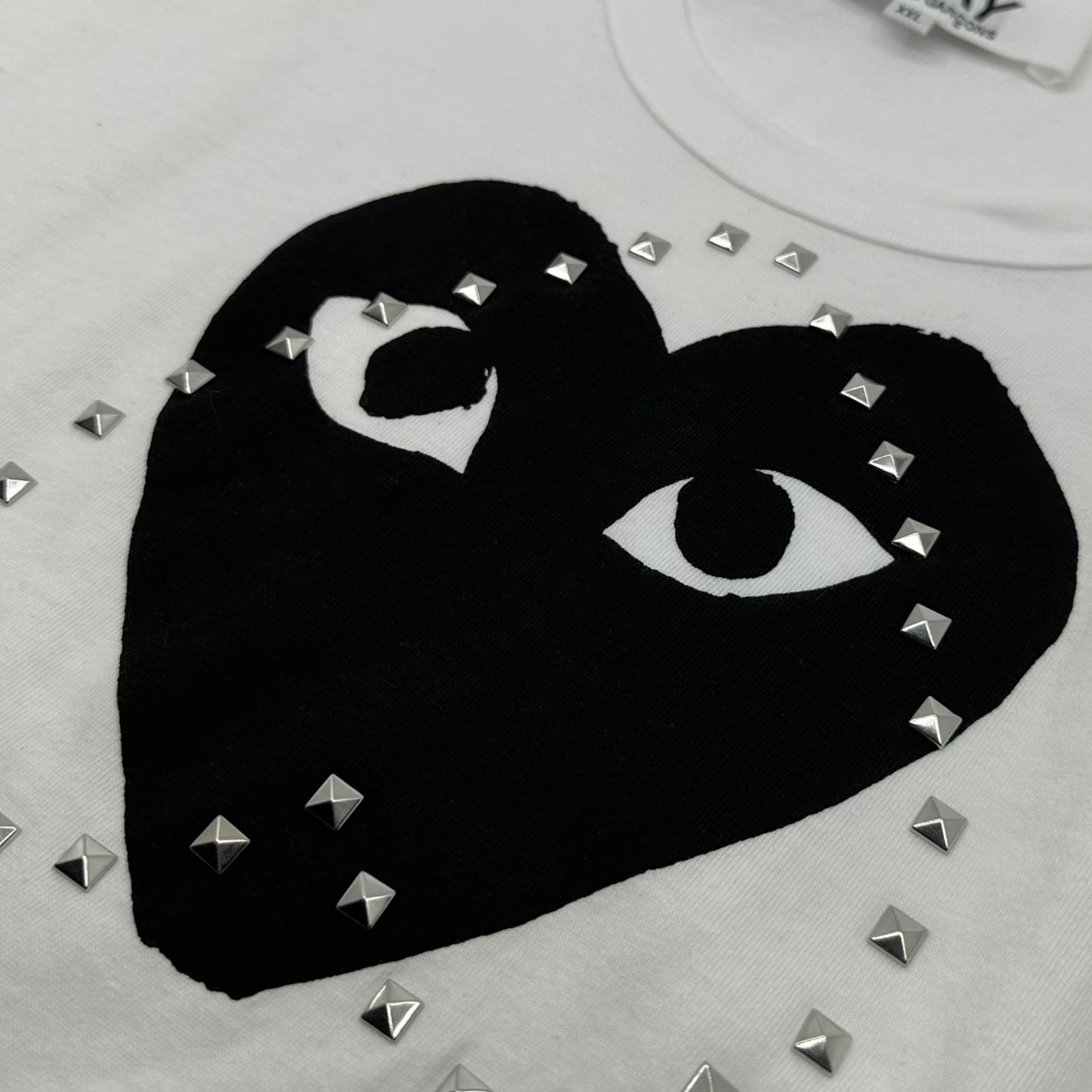 PLAY COMME des GARCONS(プレイコムデギャルソン) 24SS Unisex T-Shirt 