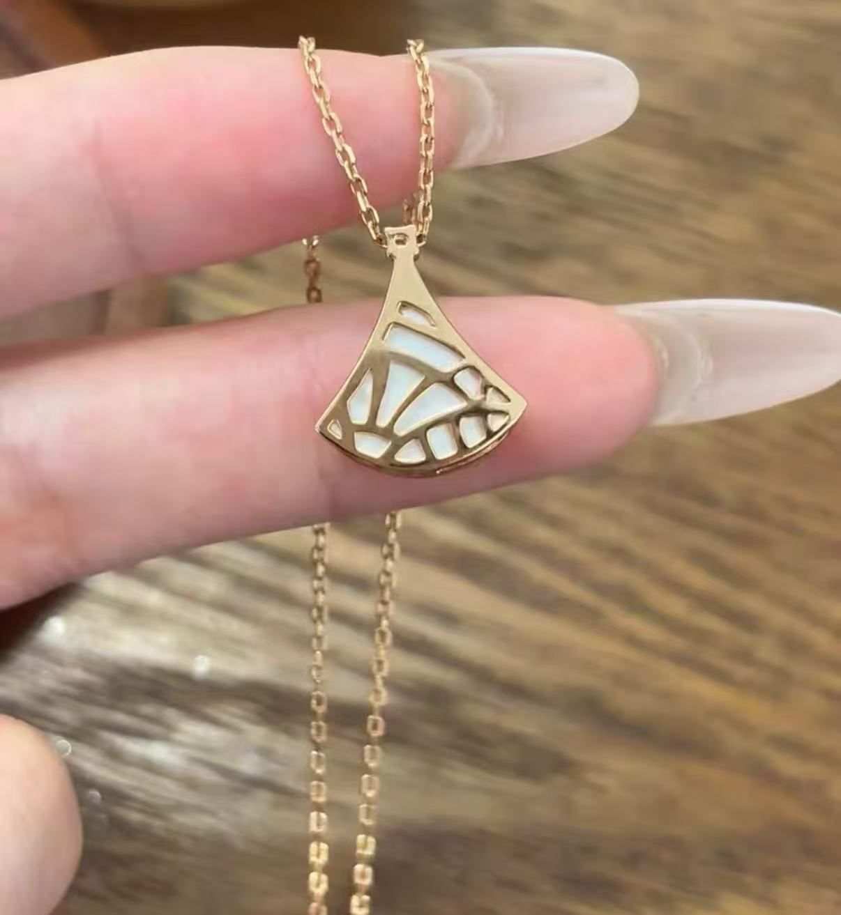 楽天市場】Tiffany & Co. ティファニー Tワイヤー K18PG