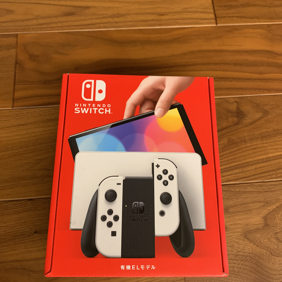 新型Nintendo Switch 有機ELモデル　ホワイト本体