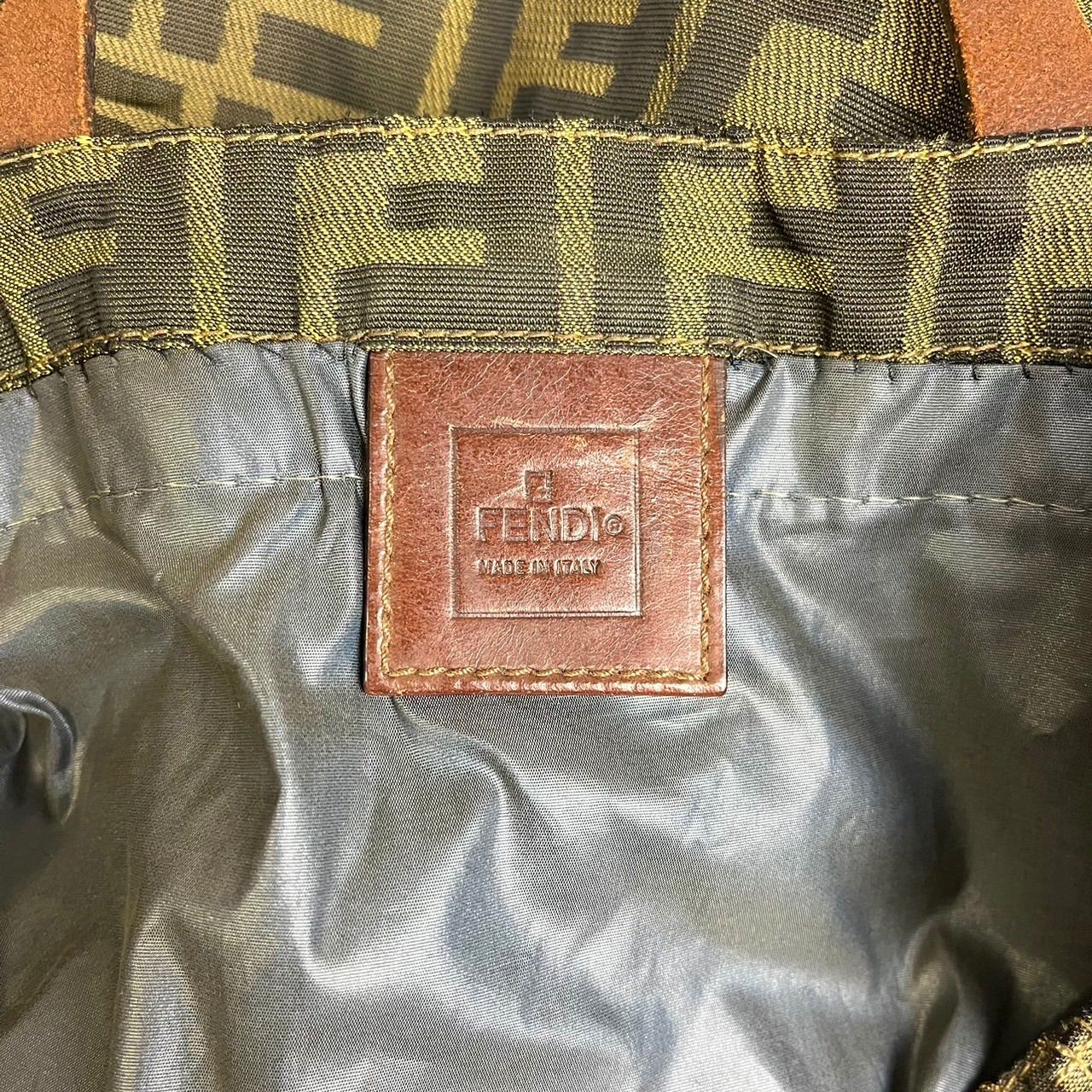 ✨良品✨ FENDI フェンディ トートバッグ ハンドバッグ ズッカ柄 A4 