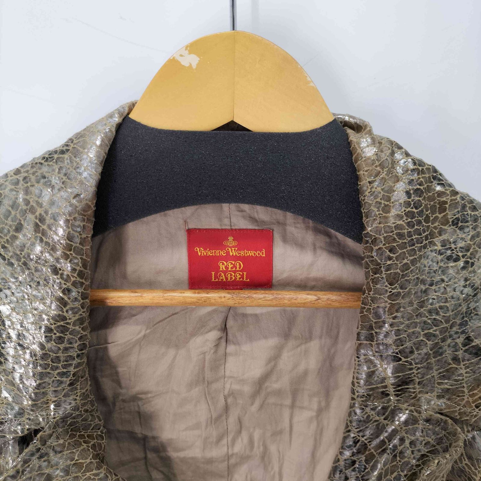 ヴィヴィアンウエストウッドレッドレーベル Vivienne