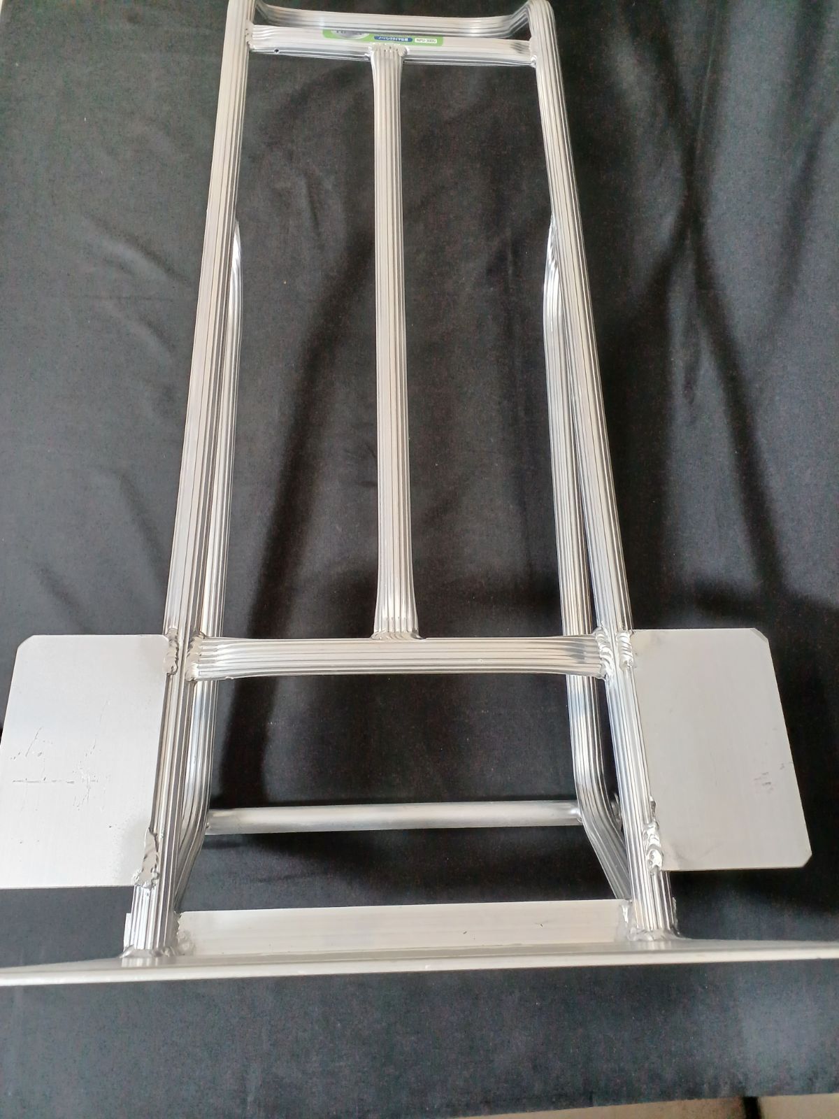 アウトレット品 アルミキャリーループハンドル ノーパンクタイヤ付 NPU-300