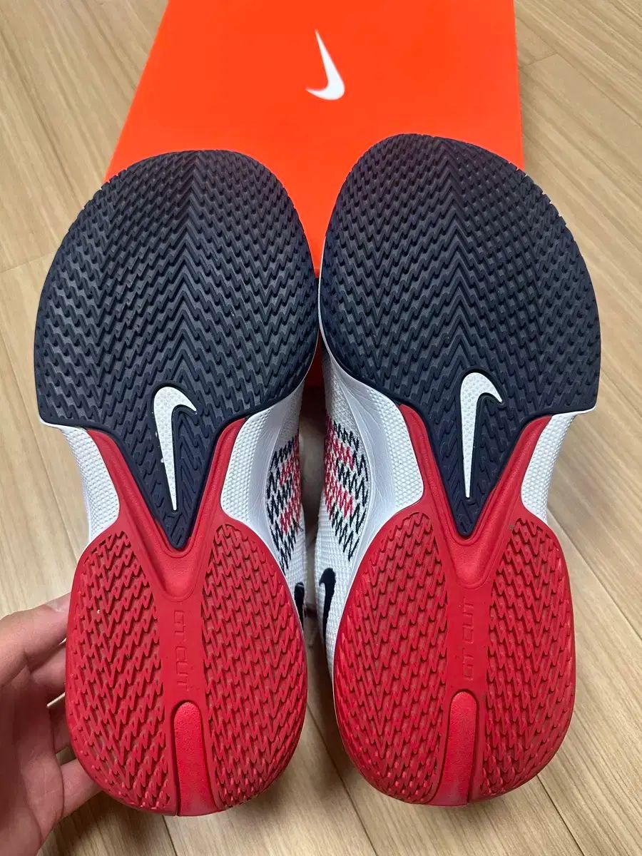  ナイキ GTカット アカデミー 275 シューズ(男性用) バスケットボール