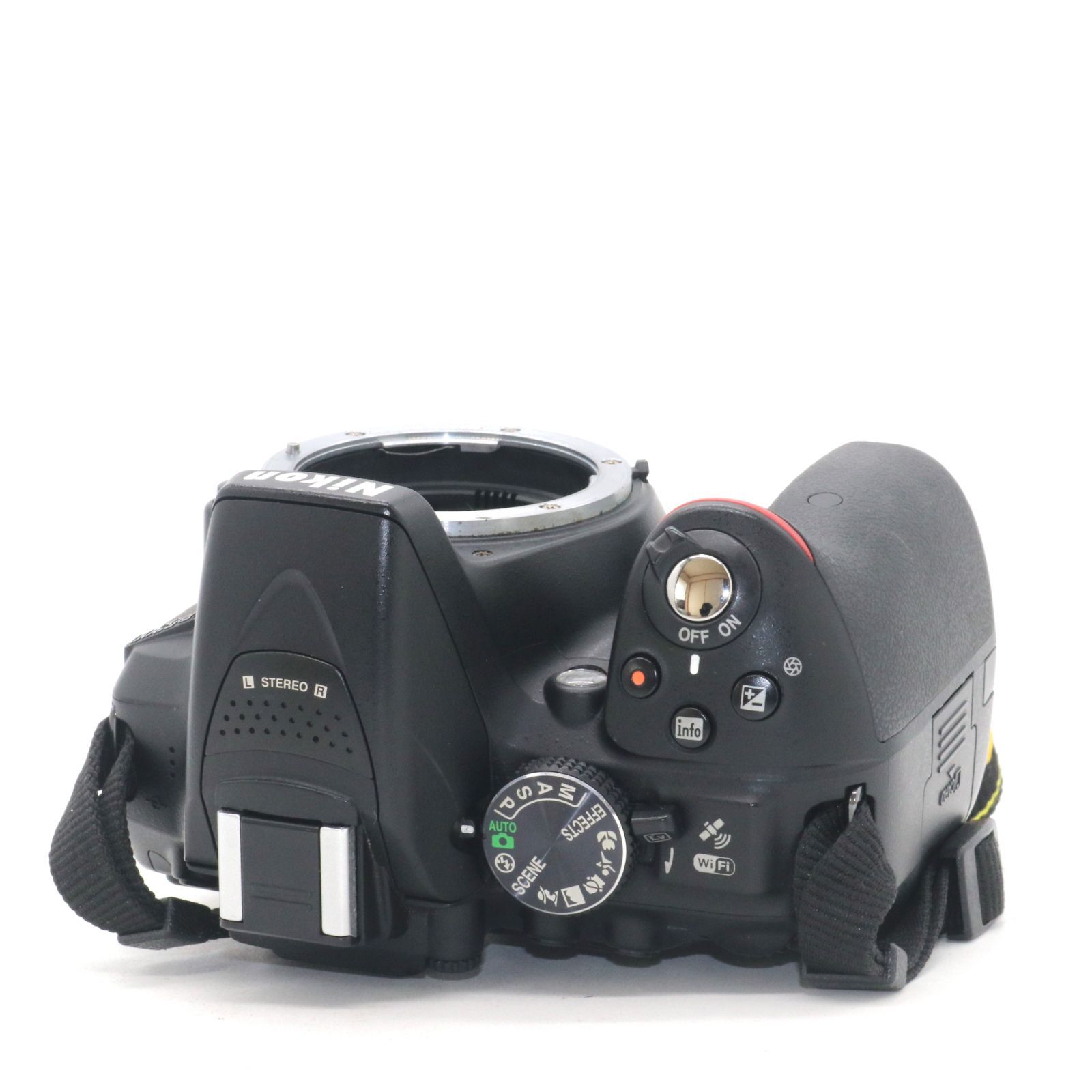 良品 4157ショット 予備バッテリー付き Nikon デジタル一眼レフカメラ D5300 ブラック 2400万画素 3.2型液晶 D5300BK  PitchCam 一部の商品で発送遅延中 メルカリ