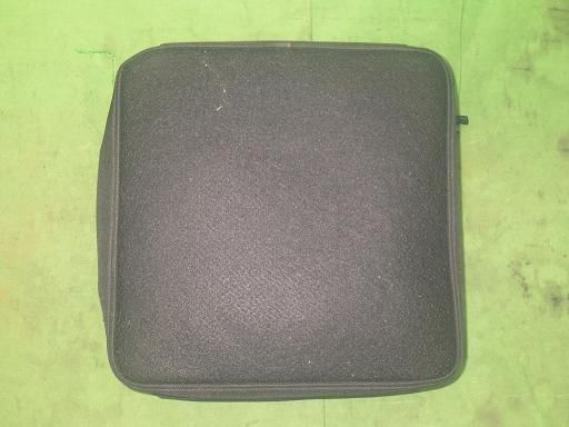 TESLA 充電ケーブル モバイルコネクター