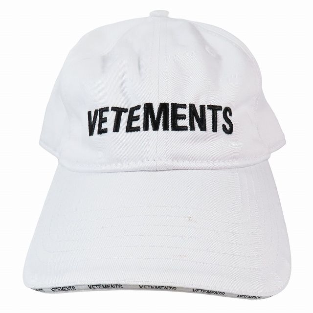 VETEMENTS ヴェトモン ロゴ ベースボールキャップ ホワイト 23SS ヴェトモン ベトモン VETEMENTS ベースボールキャップ 野球