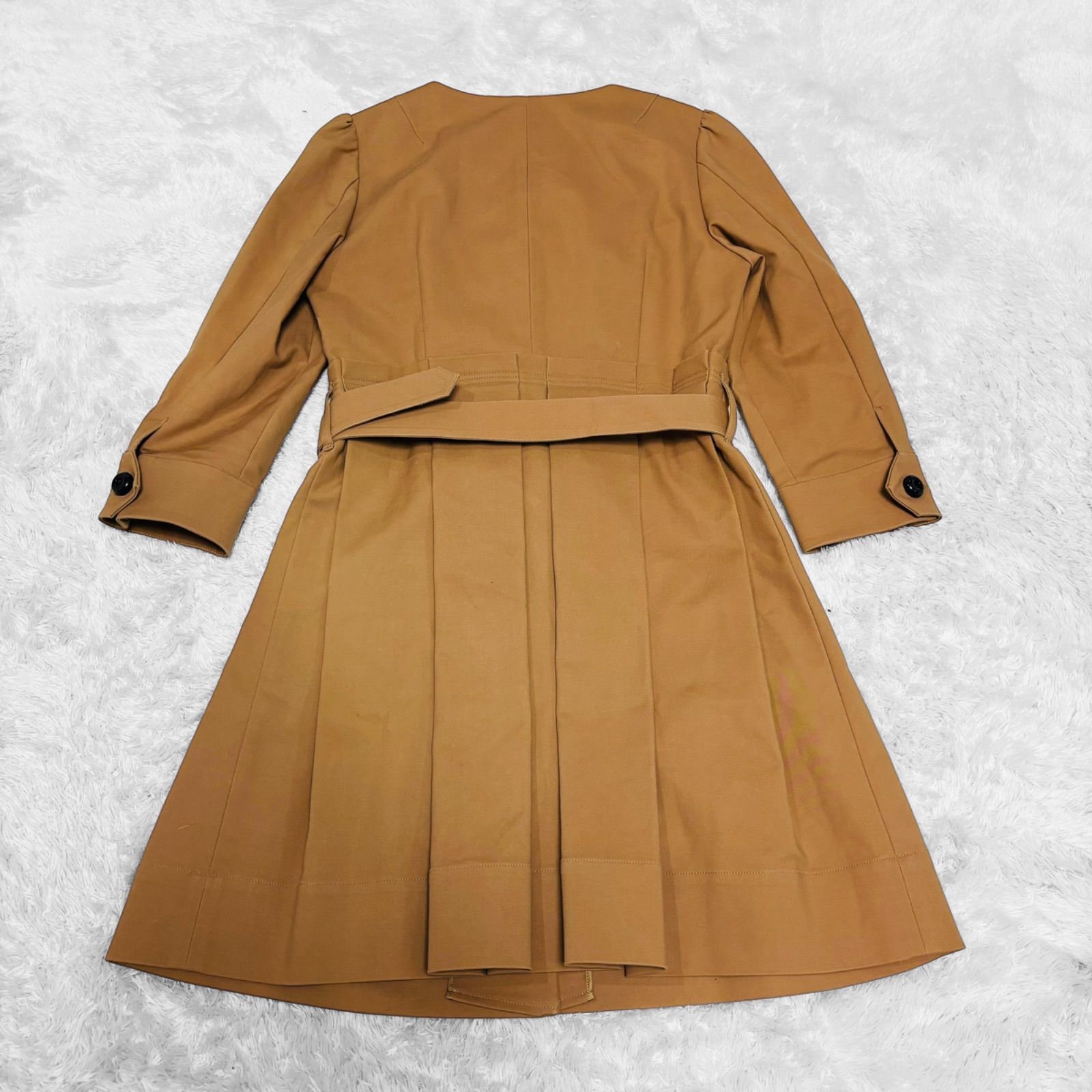 美品　Burberry Blue label ノーカラー　トレンチ　コート　38 美品バーバリーブルーレーベル ノーカラートレンチコート