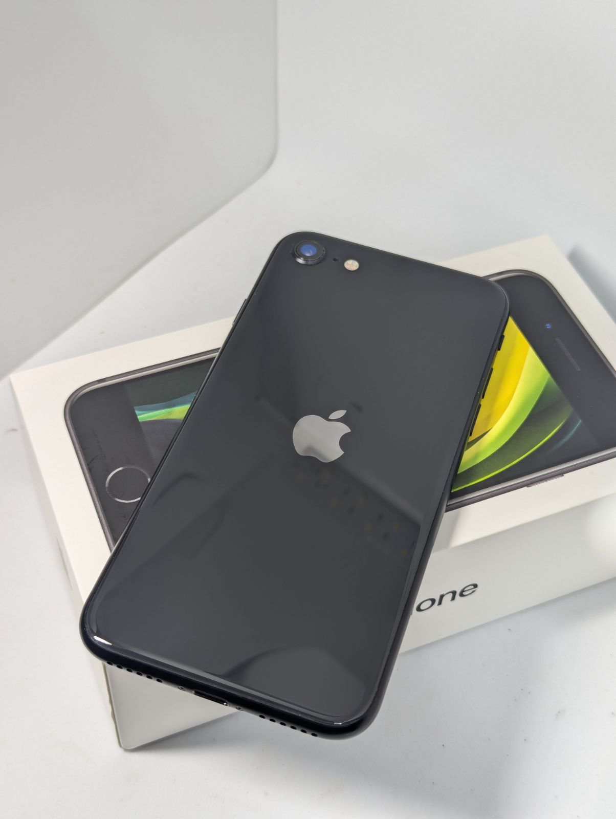 スマートフォン・携帯電話 iPhone se2 128gb sim フリー