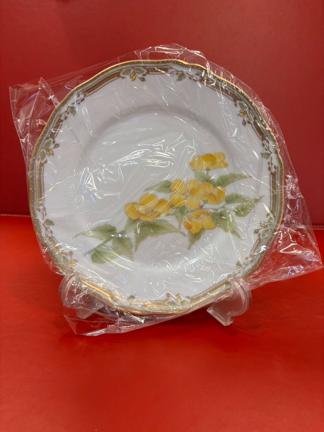 箱入り未使用品】【完品】ノリタケ ガラコンテッサ ケーキ皿6枚
