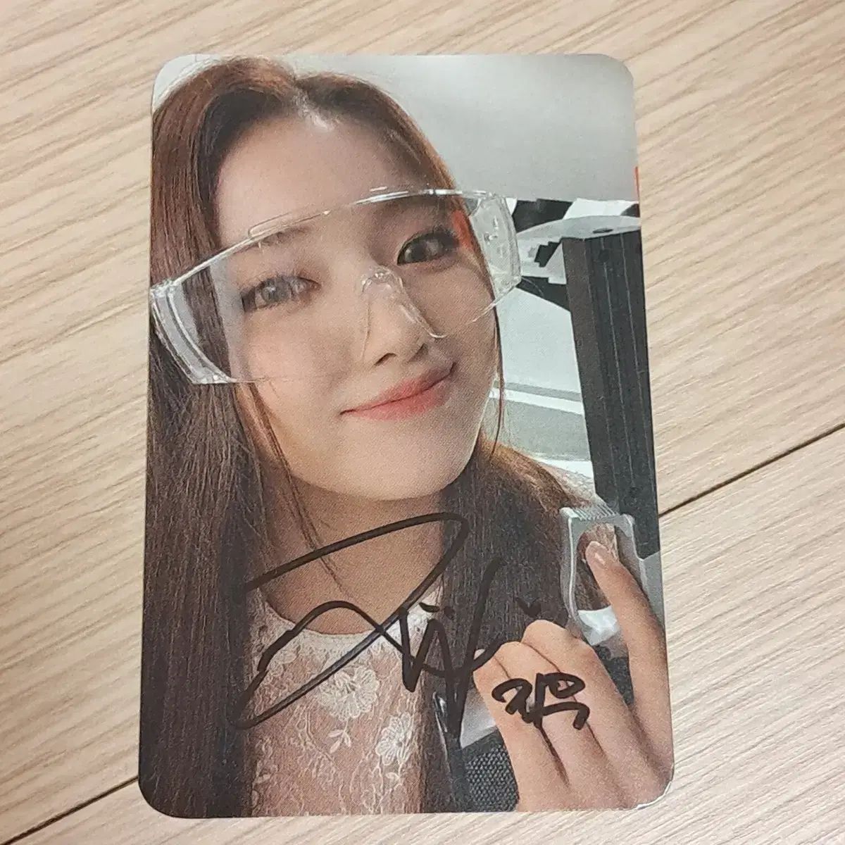 NMIXX ジウ　JiWoo サイン入り NMIXX ジウ JiWoo サイン入り NMIXX(エンミックス・エンミ) NMIXX ジウ