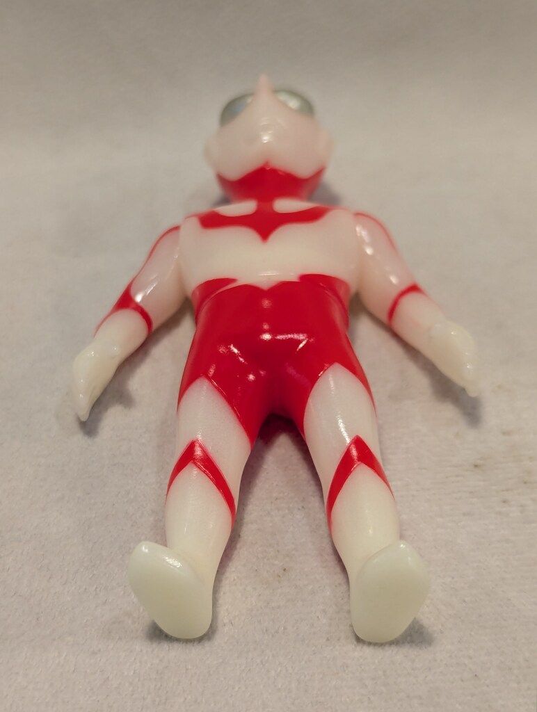 MAXTOY ウルトラマン GID MAXTOY ウルトラマン 蓄光 GID One up. 限定