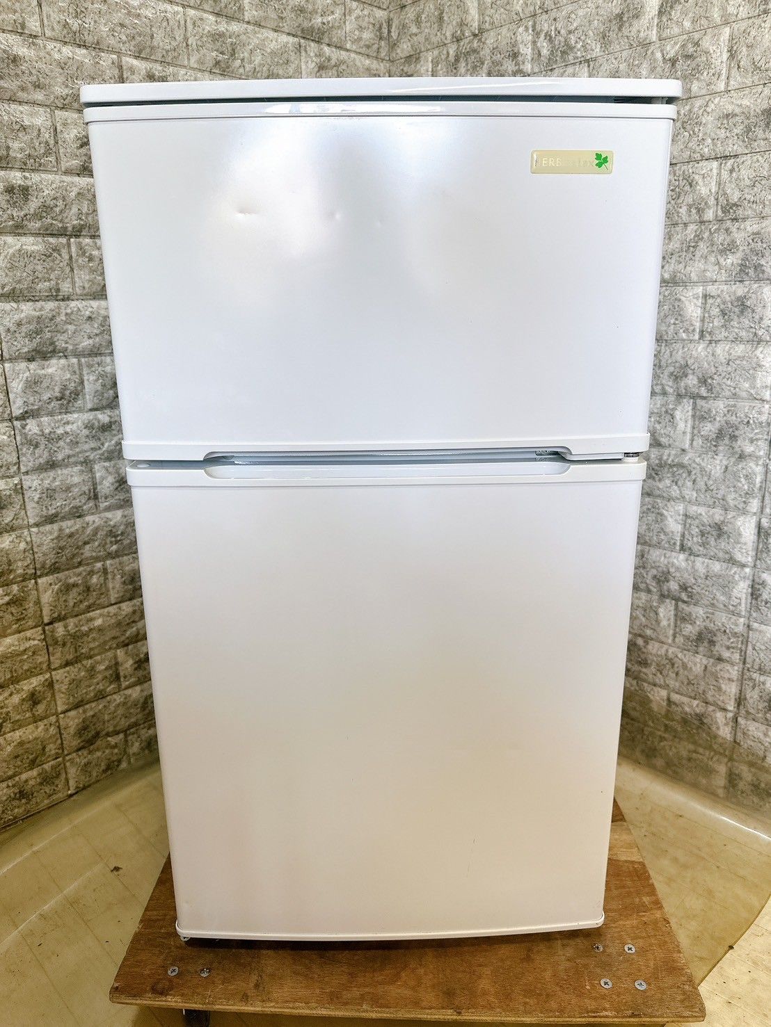 大阪送料無料☆3か月保障付き☆冷蔵庫☆ヤマダ☆2ドア☆2018年☆YRZ