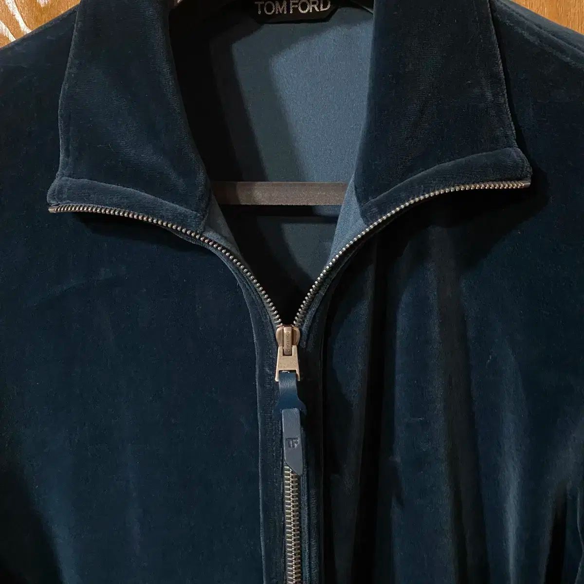 TOM FORD(トムフォード) ベロア ボンバー ジャケット 出品
