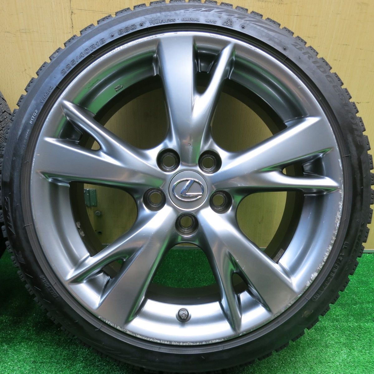 バリ溝 9.5分 レクサス IS バージョンS 純正 225|40R18 255|40R18 スタッドレス ブリヂストン ブリザック VRX2 18インチ PCD114.3|5H 5101206HAス