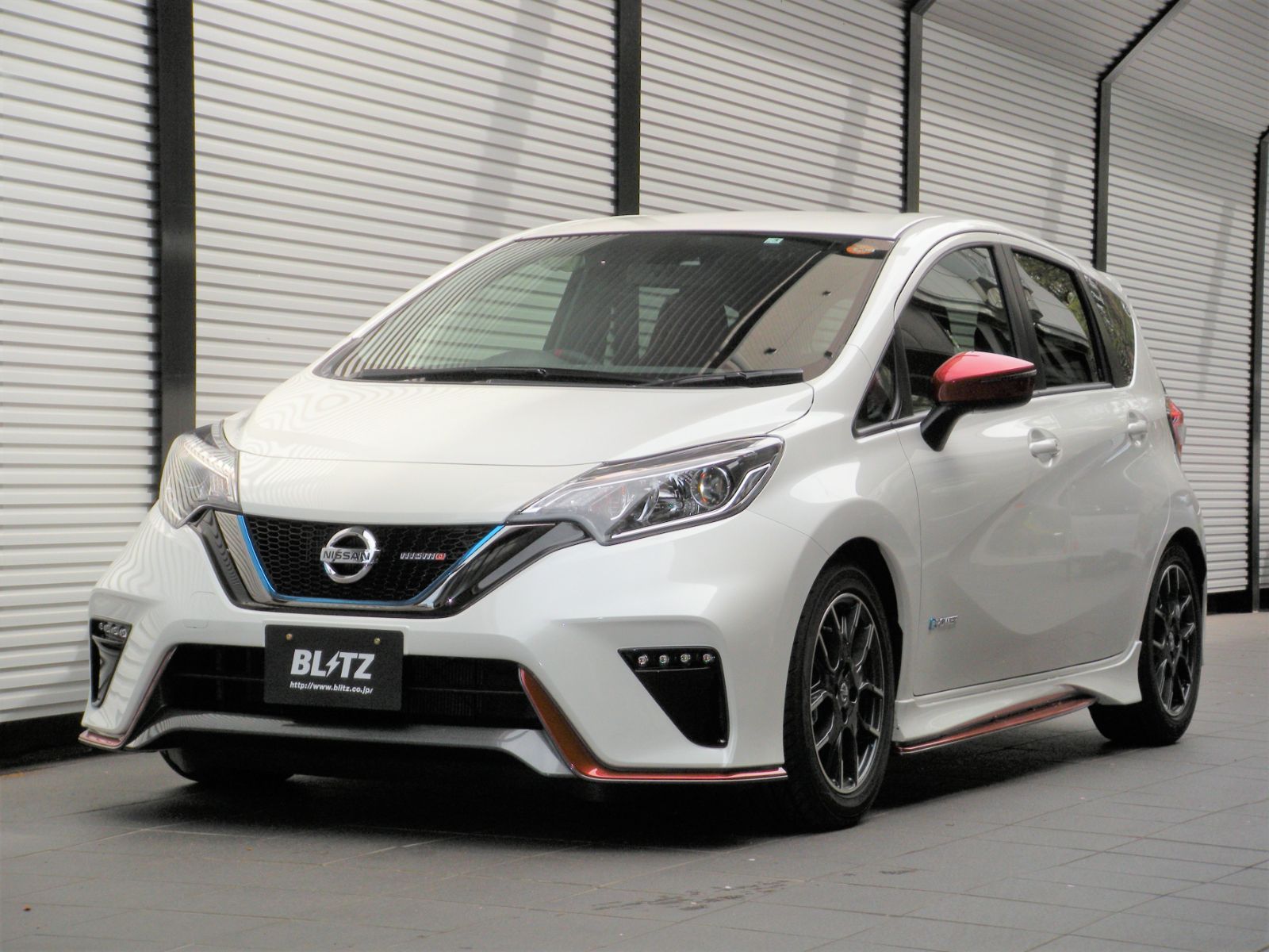 費用対効果が高い BLITZ ブリッツ 車高調 DAMPER ZZ-R ZZR ダブルゼットアール マウントレスキット ノート e-POWER オーテック HE12 2020 06-2020 12 92528