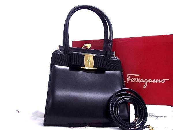 □極美品□ SalvatoreFerragamo フェラガモ DF-21 ヴァラリボン レザー