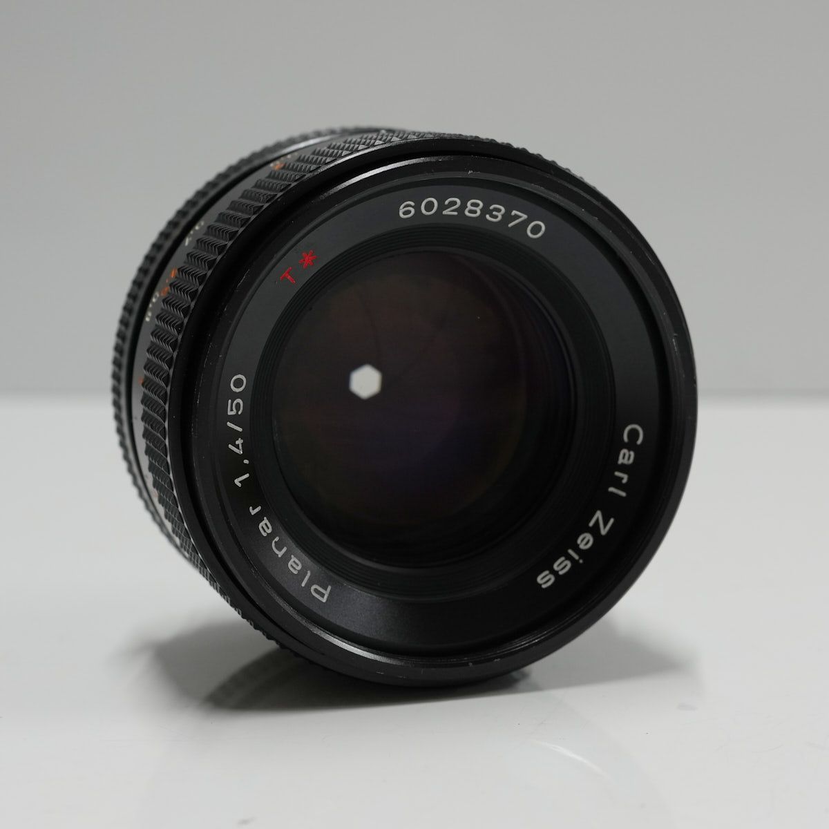 CONTAX Carl Zeiss Planar T* 50mm F1.4 AEJ USED超美品 MF オールド